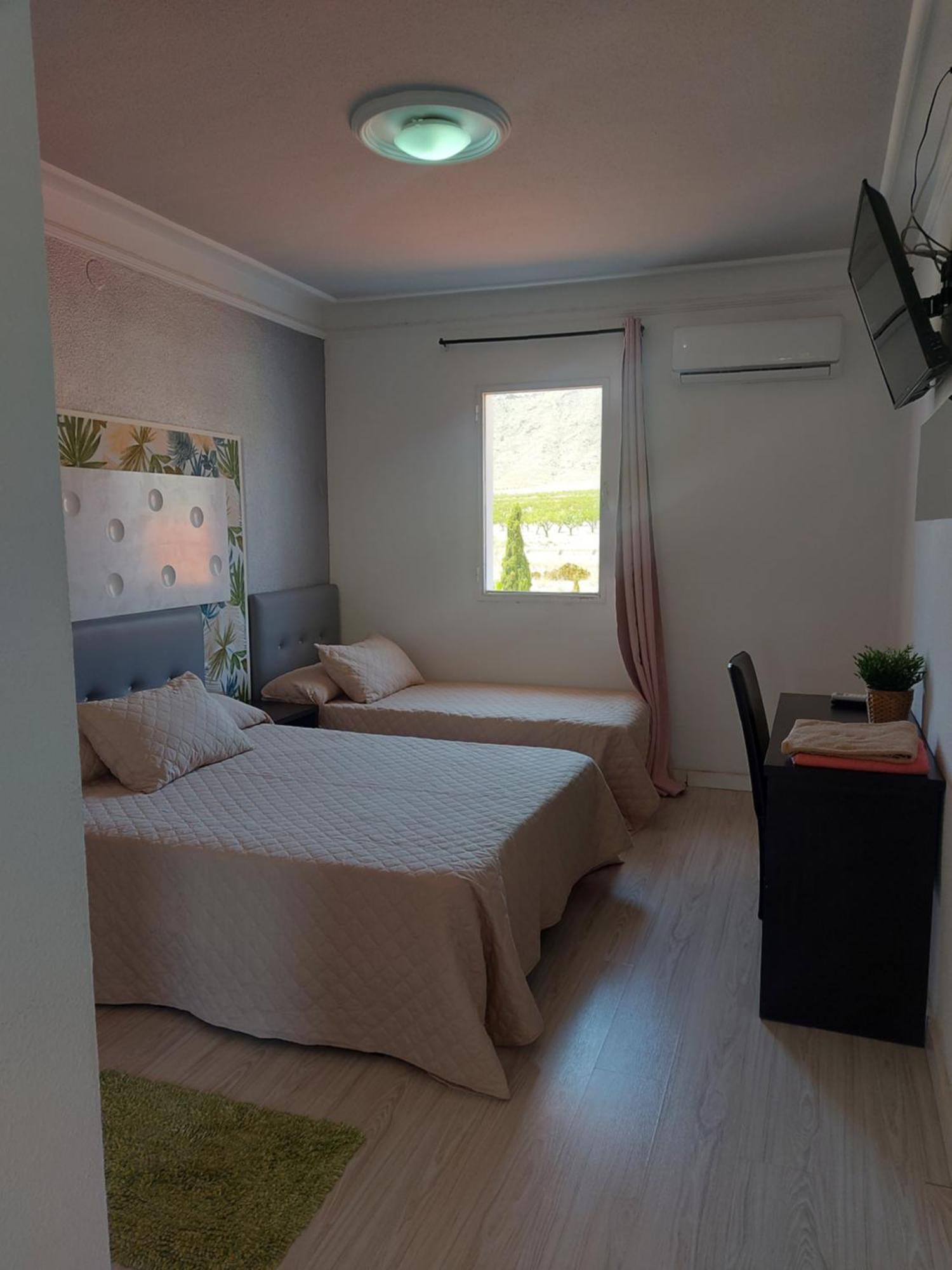 Hostal Fuente Del Pino Jumilla Eksteriør bilde